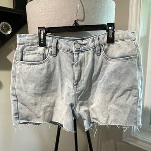 Never worn denim shorts. Size L (30)